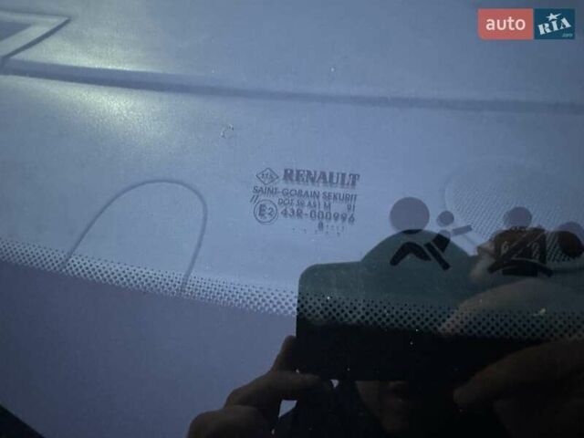 Серый Рено Сценик, объемом двигателя 1.6 л и пробегом 228 тыс. км за 5450 $, фото 12 на Automoto.ua