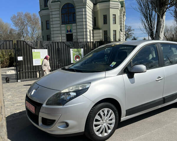 Сірий Рено Сценік, об'ємом двигуна 1.5 л та пробігом 174 тис. км за 7999 $, фото 108 на Automoto.ua