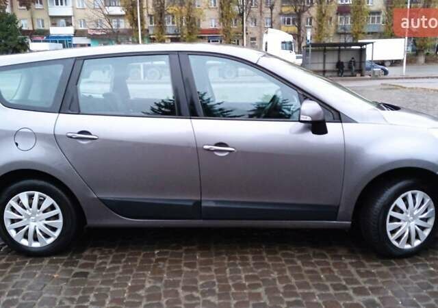 Сірий Рено Сценік, об'ємом двигуна 1.5 л та пробігом 289 тис. км за 6100 $, фото 2 на Automoto.ua