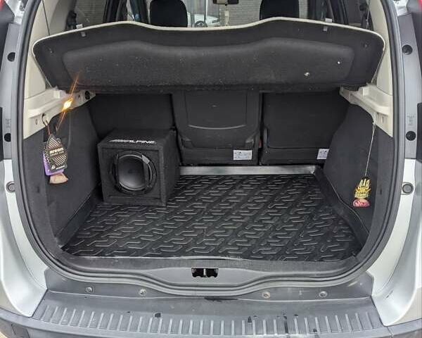 Серый Рено Сценик, объемом двигателя 1.46 л и пробегом 264 тыс. км за 7000 $, фото 15 на Automoto.ua