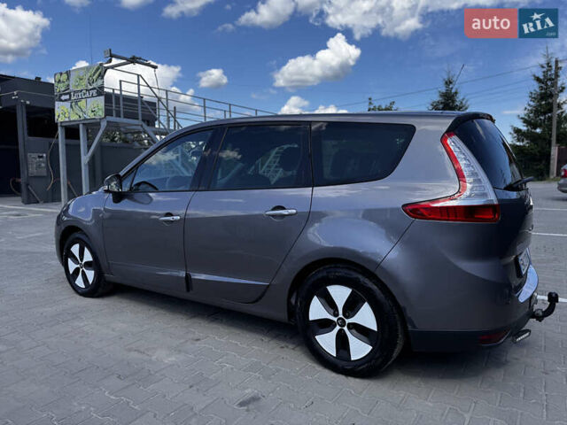 Сірий Рено Сценік, об'ємом двигуна 1.4 л та пробігом 217 тис. км за 7900 $, фото 2 на Automoto.ua