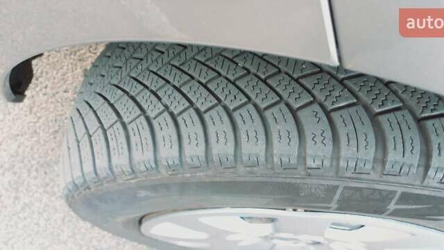 Серый Рено Сценик, объемом двигателя 1.6 л и пробегом 173 тыс. км за 6500 $, фото 5 на Automoto.ua