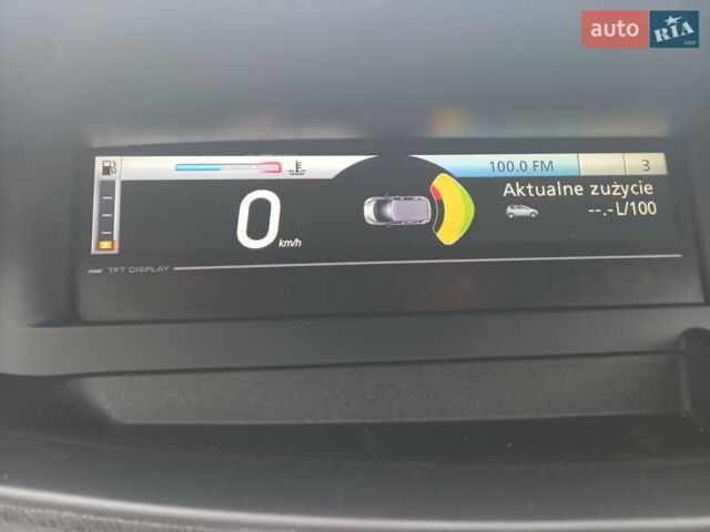 Серый Рено Сценик, объемом двигателя 1.46 л и пробегом 250 тыс. км за 5999 $, фото 48 на Automoto.ua