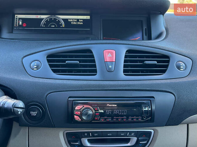 Серый Рено Сценик, объемом двигателя 1.46 л и пробегом 168 тыс. км за 8000 $, фото 9 на Automoto.ua