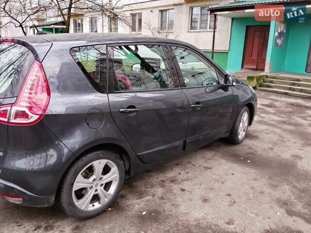 Серый Рено Сценик, объемом двигателя 1.46 л и пробегом 320 тыс. км за 6900 $, фото 9 на Automoto.ua