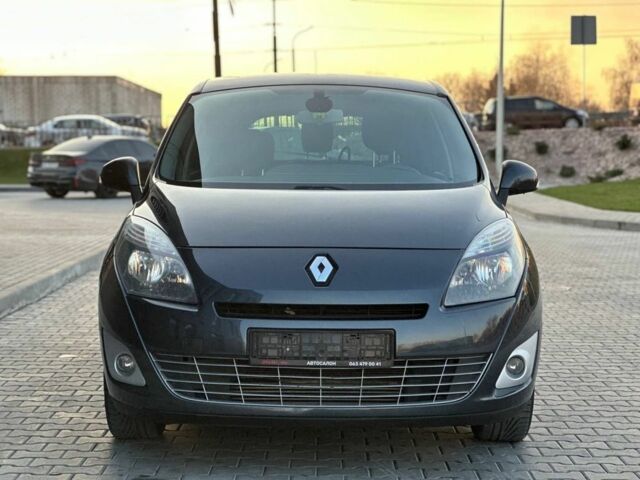 Сірий Рено Сценік, об'ємом двигуна 1.4 л та пробігом 179 тис. км за 6399 $, фото 2 на Automoto.ua