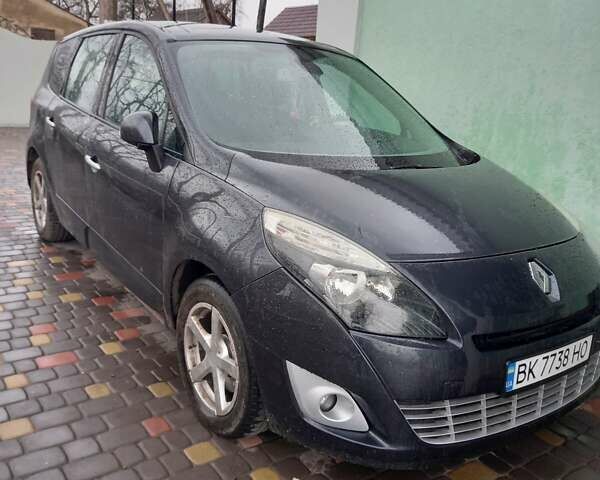 Сірий Рено Сценік, об'ємом двигуна 1.46 л та пробігом 300 тис. км за 6500 $, фото 2 на Automoto.ua