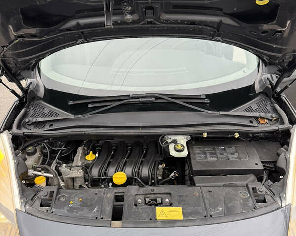 Серый Рено Сценик, объемом двигателя 1.6 л и пробегом 210 тыс. км за 7500 $, фото 39 на Automoto.ua