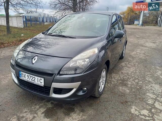 Серый Рено Сценик, объемом двигателя 1.46 л и пробегом 250 тыс. км за 5999 $, фото 50 на Automoto.ua