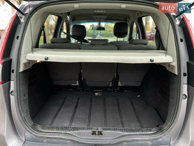 Серый Рено Сценик, объемом двигателя 1.5 л и пробегом 237 тыс. км за 5800 $, фото 29 на Automoto.ua