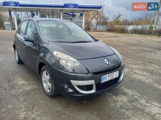 Серый Рено Сценик, объемом двигателя 1.46 л и пробегом 250 тыс. км за 5999 $, фото 14 на Automoto.ua