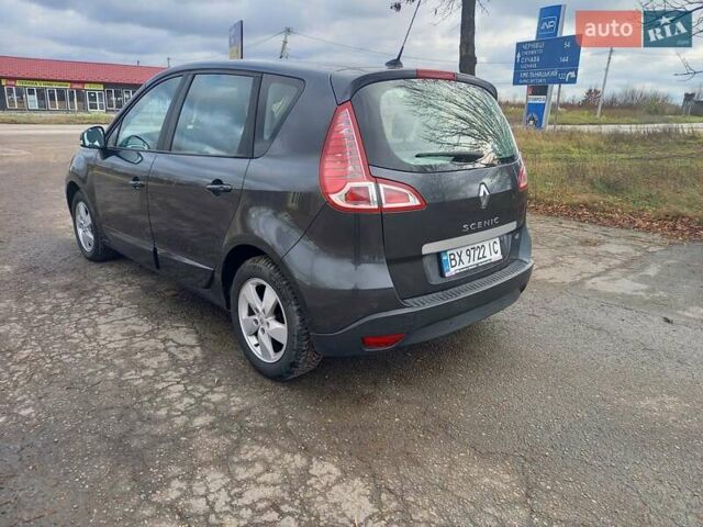 Серый Рено Сценик, объемом двигателя 1.46 л и пробегом 250 тыс. км за 5999 $, фото 5 на Automoto.ua