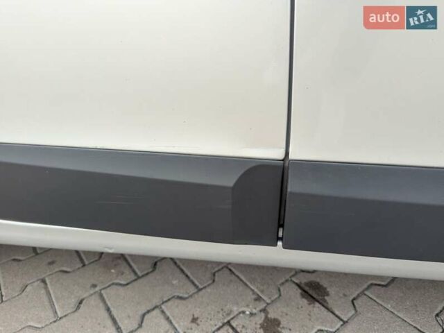 Серый Рено Сценик, объемом двигателя 1.46 л и пробегом 264 тыс. км за 7000 $, фото 11 на Automoto.ua