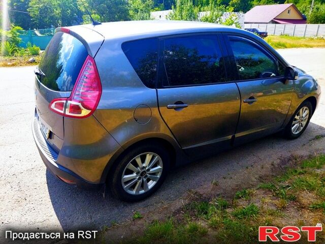 Серый Рено Сценик, объемом двигателя 1.6 л и пробегом 239 тыс. км за 7200 $, фото 1 на Automoto.ua