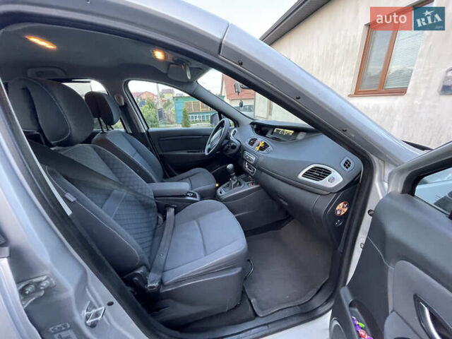 Рено Сценик 2010 в Ровно на Automoto.ua Серый Рено Сценик, объемом двигателя 1.4 л и пробегом 164 тыс. км за 5500 $, фото 18 на Automoto.ua