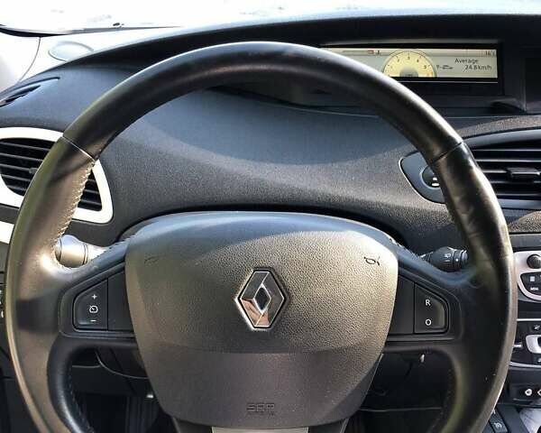 Серый Рено Сценик, объемом двигателя 1.46 л и пробегом 206 тыс. км за 7200 $, фото 14 на Automoto.ua