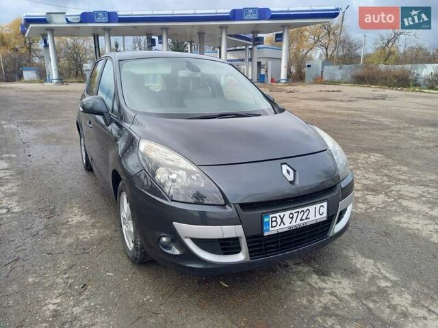 Серый Рено Сценик, объемом двигателя 1.46 л и пробегом 250 тыс. км за 5999 $, фото 15 на Automoto.ua