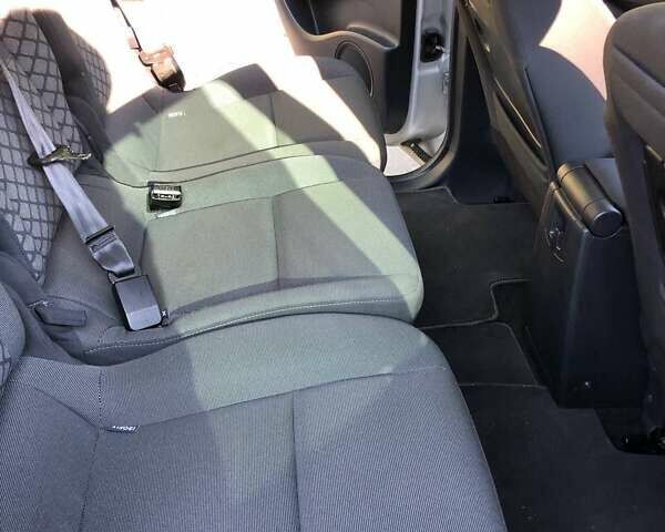 Серый Рено Сценик, объемом двигателя 1.46 л и пробегом 206 тыс. км за 7200 $, фото 12 на Automoto.ua