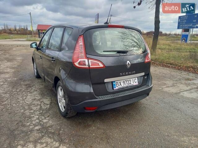 Серый Рено Сценик, объемом двигателя 1.46 л и пробегом 250 тыс. км за 5999 $, фото 7 на Automoto.ua
