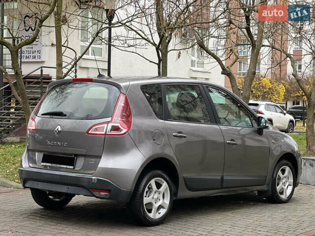 Серый Рено Сценик, объемом двигателя 1.5 л и пробегом 237 тыс. км за 5800 $, фото 15 на Automoto.ua