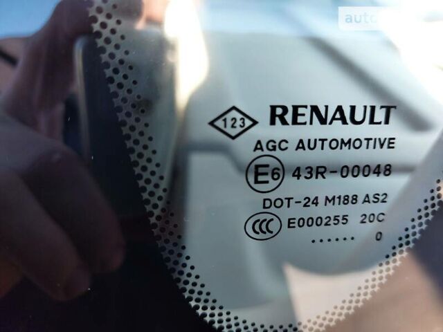 Сірий Рено Сценік, об'ємом двигуна 1.5 л та пробігом 188 тис. км за 7600 $, фото 29 на Automoto.ua