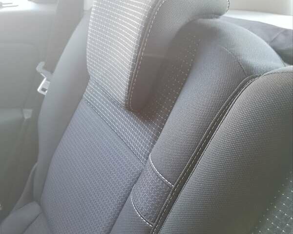 Рено Сценик 2010 в Владимирце на Automoto.ua Серый Рено Сценик, объемом двигателя 1.5 л и пробегом 256 тыс. км за 6000 $, фото 13 на Automoto.ua