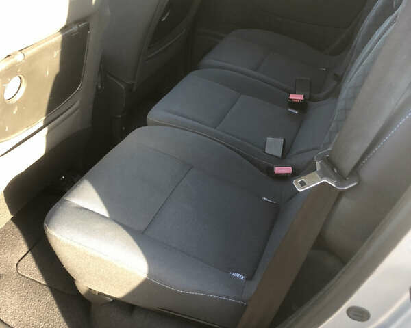 Серый Рено Сценик, объемом двигателя 1.4 л и пробегом 216 тыс. км за 5999 $, фото 25 на Automoto.ua