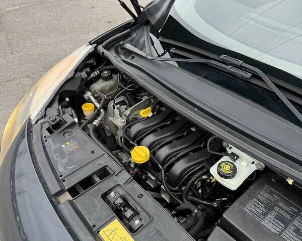 Серый Рено Сценик, объемом двигателя 1.6 л и пробегом 210 тыс. км за 7500 $, фото 40 на Automoto.ua