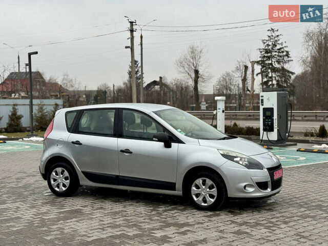 Серый Рено Сценик, объемом двигателя 1.5 л и пробегом 218 тыс. км за 6550 $, фото 8 на Automoto.ua