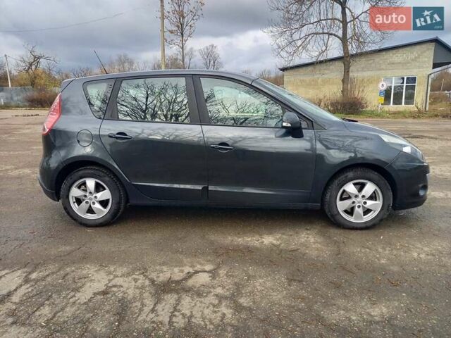 Серый Рено Сценик, объемом двигателя 1.46 л и пробегом 250 тыс. км за 5999 $, фото 11 на Automoto.ua