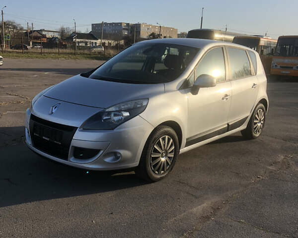 Серый Рено Сценик, объемом двигателя 1.4 л и пробегом 216 тыс. км за 5999 $, фото 1 на Automoto.ua