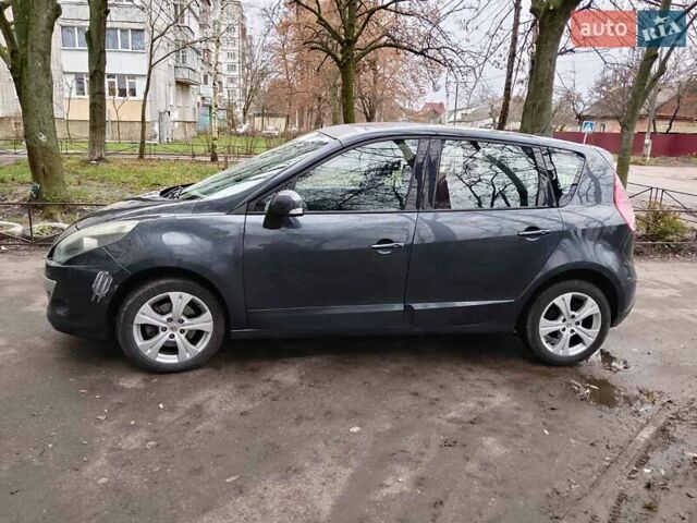 Серый Рено Сценик, объемом двигателя 1.46 л и пробегом 320 тыс. км за 6900 $, фото 14 на Automoto.ua