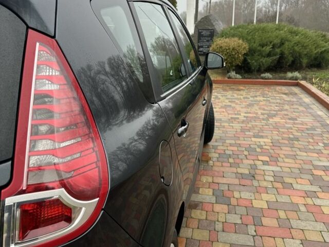 Сірий Рено Сценік, об'ємом двигуна 1.5 л та пробігом 263 тис. км за 6900 $, фото 10 на Automoto.ua