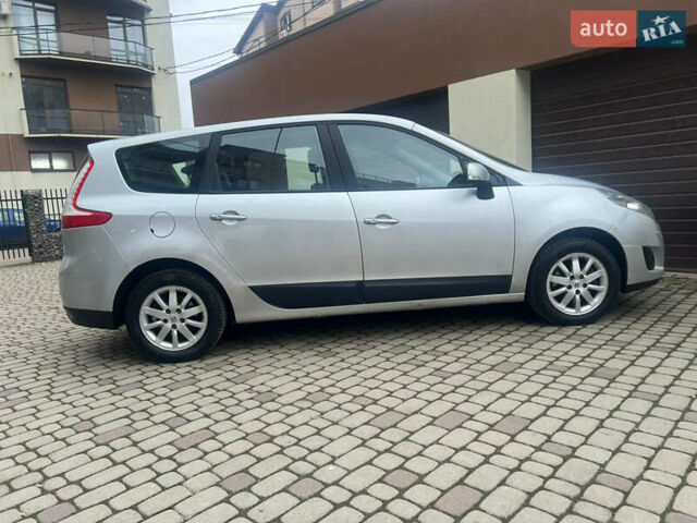 Серый Рено Сценик, объемом двигателя 1.5 л и пробегом 164 тыс. км за 6899 $, фото 7 на Automoto.ua