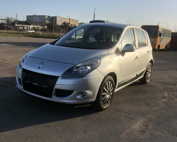 Серый Рено Сценик, объемом двигателя 1.4 л и пробегом 216 тыс. км за 5999 $, фото 5 на Automoto.ua