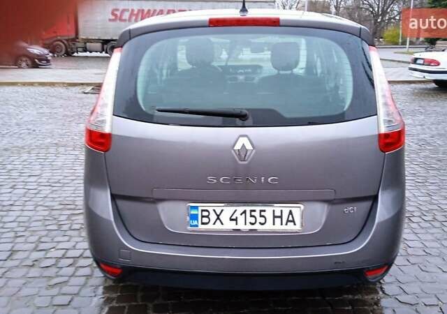 Сірий Рено Сценік, об'ємом двигуна 1.5 л та пробігом 289 тис. км за 6100 $, фото 8 на Automoto.ua