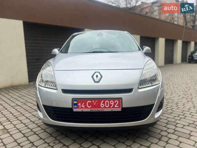 Серый Рено Сценик, объемом двигателя 1.5 л и пробегом 164 тыс. км за 6899 $, фото 10 на Automoto.ua