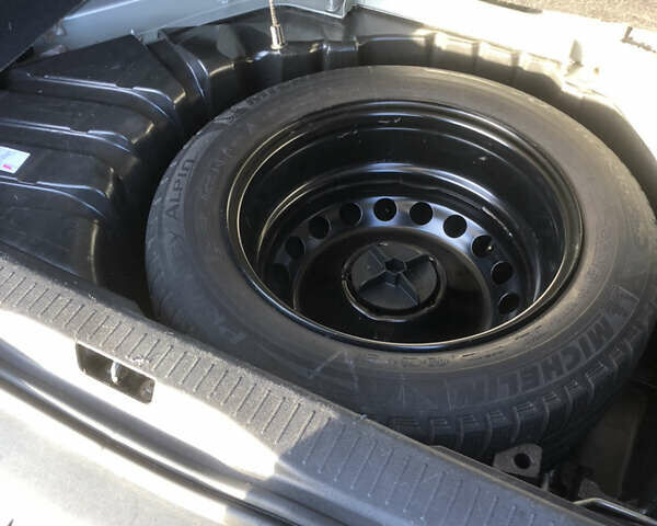 Серый Рено Сценик, объемом двигателя 1.4 л и пробегом 216 тыс. км за 5999 $, фото 26 на Automoto.ua