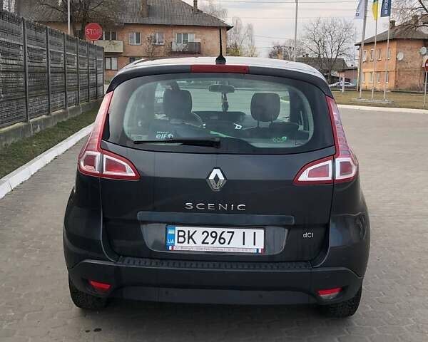 Сірий Рено Сценік, об'ємом двигуна 1.46 л та пробігом 310 тис. км за 8000 $, фото 4 на Automoto.ua