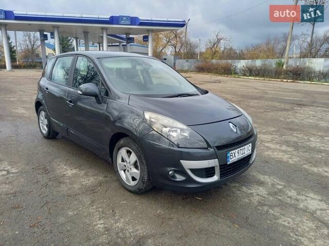 Серый Рено Сценик, объемом двигателя 1.46 л и пробегом 250 тыс. км за 5999 $, фото 13 на Automoto.ua