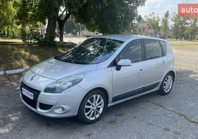 Сірий Рено Сценік, об'ємом двигуна 1.46 л та пробігом 301 тис. км за 7500 $, фото 6 на Automoto.ua