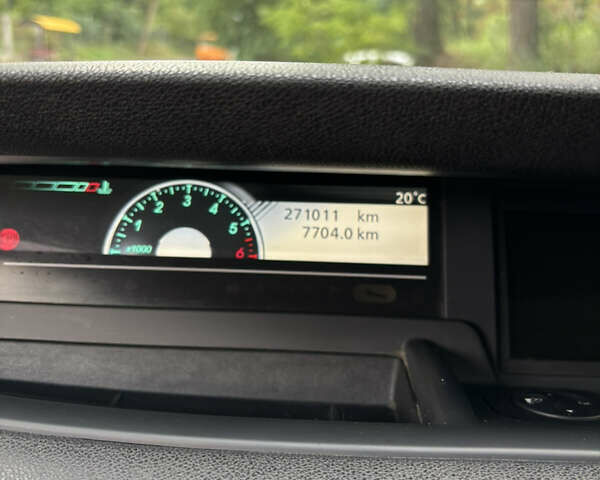 Сірий Рено Сценік, об'ємом двигуна 1.5 л та пробігом 270 тис. км за 6500 $, фото 13 на Automoto.ua