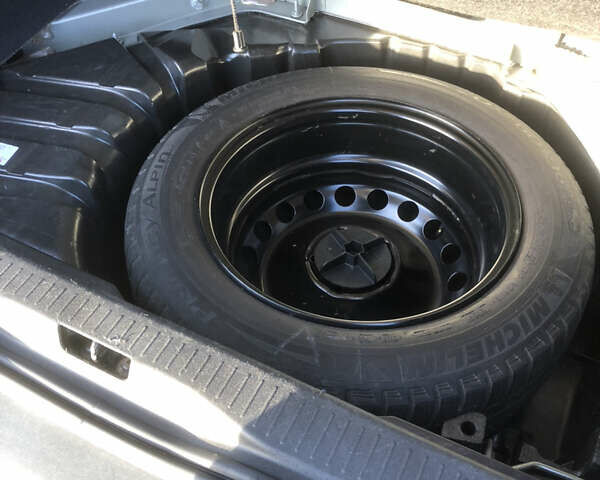 Серый Рено Сценик, объемом двигателя 1.4 л и пробегом 216 тыс. км за 5999 $, фото 29 на Automoto.ua