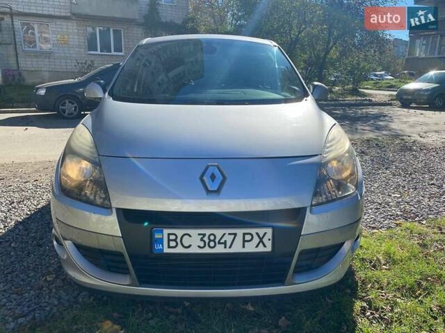 Серый Рено Сценик, объемом двигателя 1.5 л и пробегом 176 тыс. км за 6299 $, фото 13 на Automoto.ua