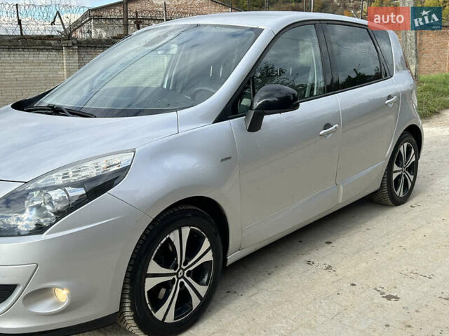 Сірий Рено Сценік, об'ємом двигуна 1.87 л та пробігом 253 тис. км за 7299 $, фото 2 на Automoto.ua