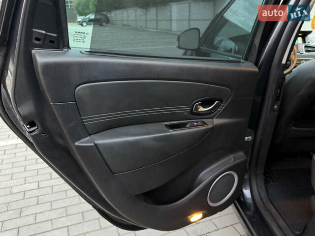 Сірий Рено Сценік, об'ємом двигуна 1.6 л та пробігом 231 тис. км за 7300 $, фото 22 на Automoto.ua