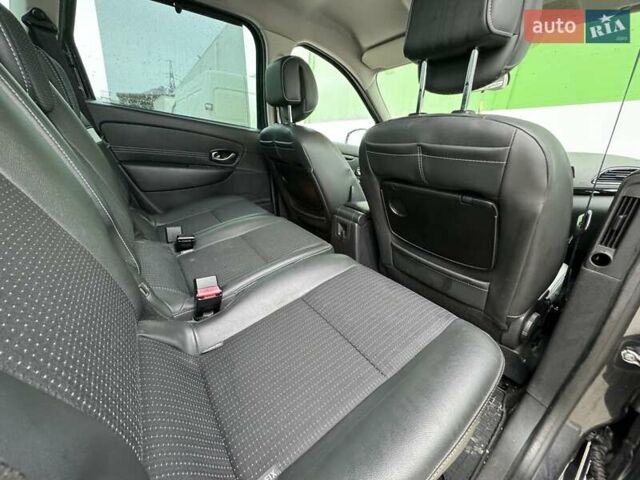 Сірий Рено Сценік, об'ємом двигуна 1.6 л та пробігом 233 тис. км за 7999 $, фото 36 на Automoto.ua