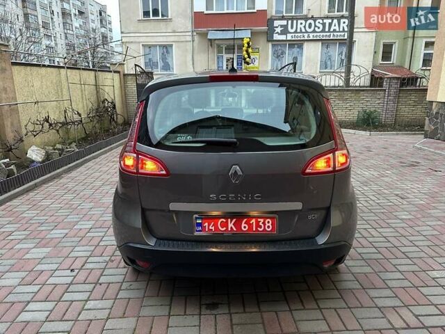 Сірий Рено Сценік, об'ємом двигуна 1.5 л та пробігом 236 тис. км за 6999 $, фото 7 на Automoto.ua