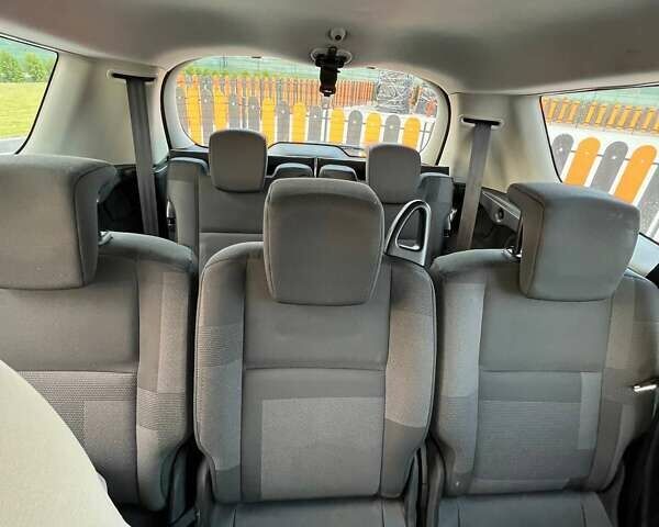 Серый Рено Сценик, объемом двигателя 1.46 л и пробегом 246 тыс. км за 7200 $, фото 19 на Automoto.ua