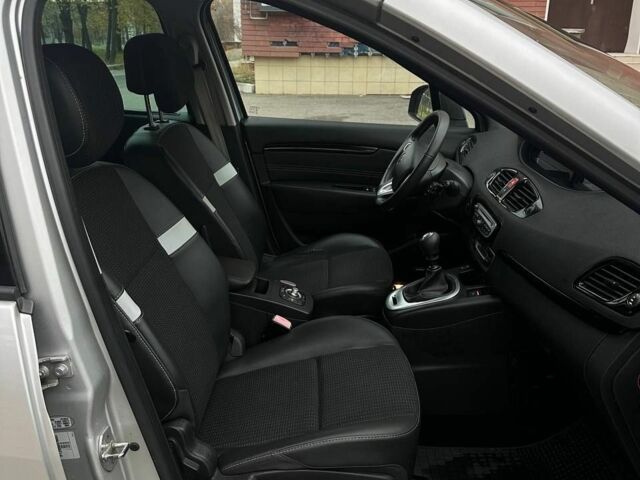 Сірий Рено Сценік, об'ємом двигуна 1.6 л та пробігом 165 тис. км за 8400 $, фото 12 на Automoto.ua